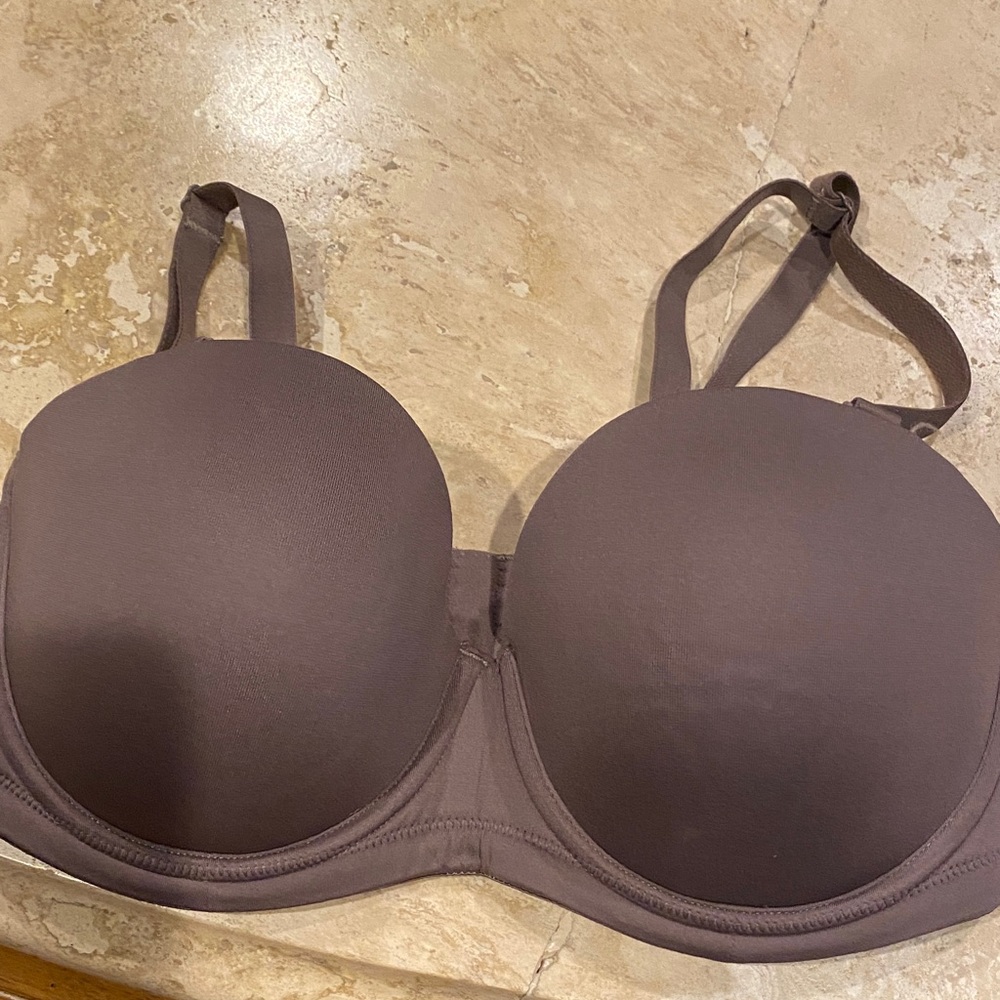 Wacoal Women's Taupe Bra convertible worn one time